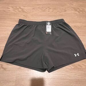 Women’s Under Armour Loose Short - LG